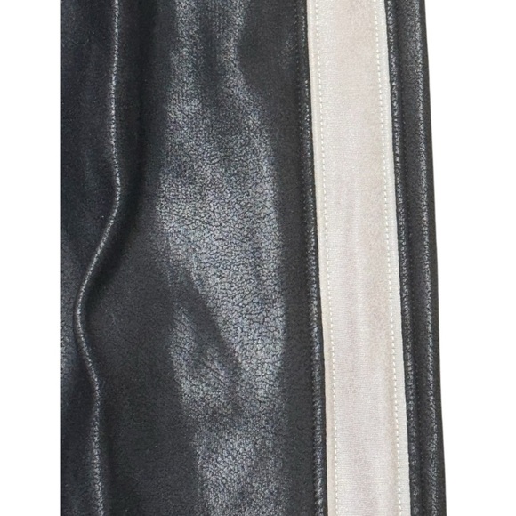 SPANX Faux Leather Leggings Tummy Control With Side Stripe Size M Tuxedo Stripe - Picture 13 of 16